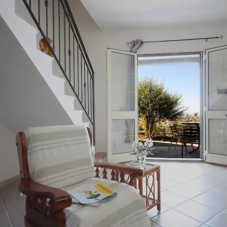 Casa Smeralda Daire *